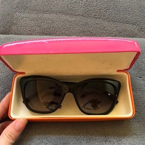 Lightly worn Kate spade sunglasses